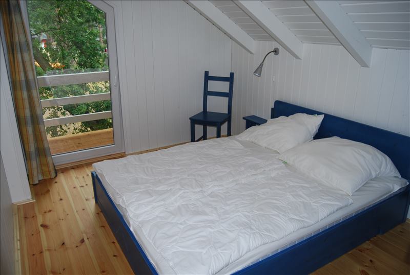 Image gallery image