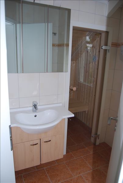 Image gallery image